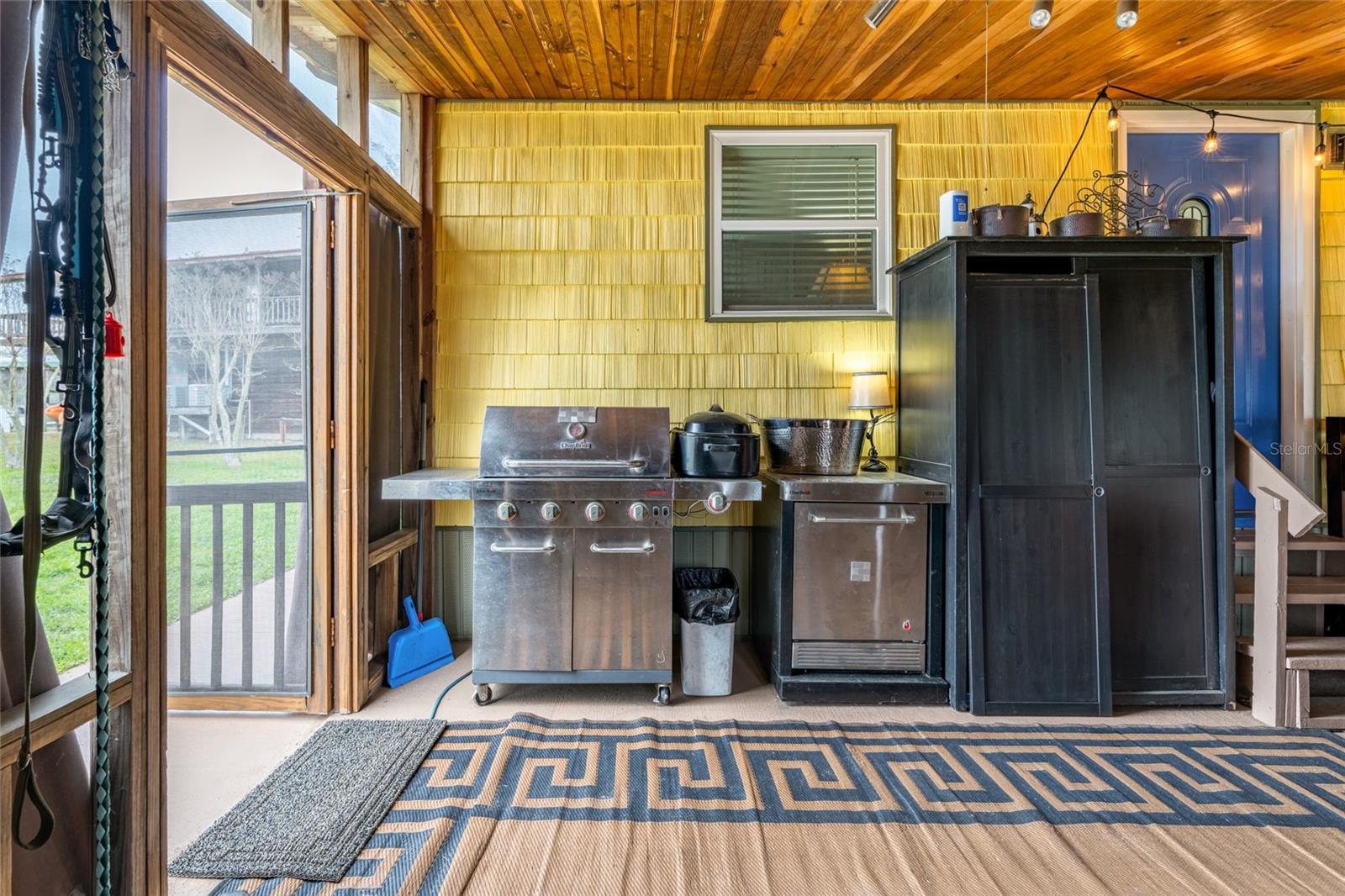 GULF BEACH BEACH HEIGHTS SEC E - Residential