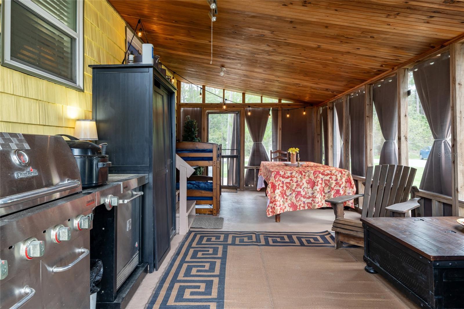 GULF BEACH BEACH HEIGHTS SEC E - Residential