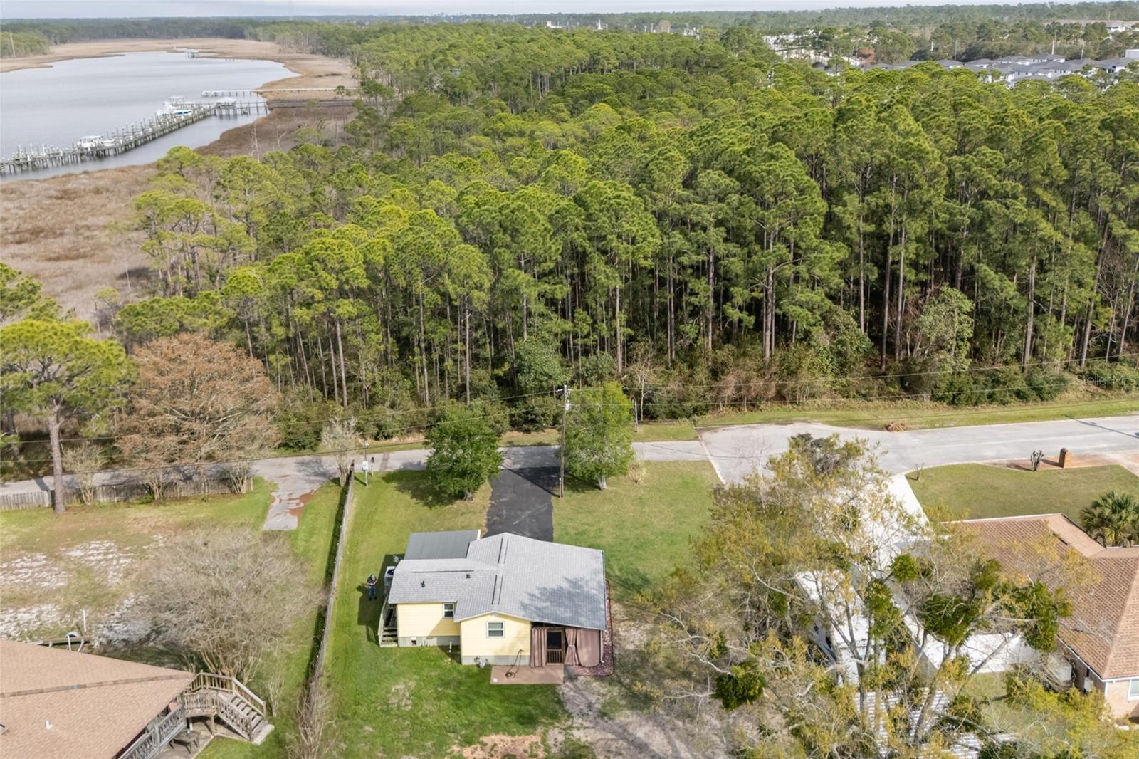 GULF BEACH BEACH HEIGHTS SEC E - Residential