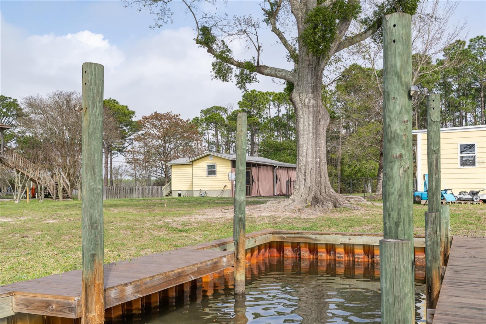 GULF BEACH BEACH HEIGHTS SEC E - Residential