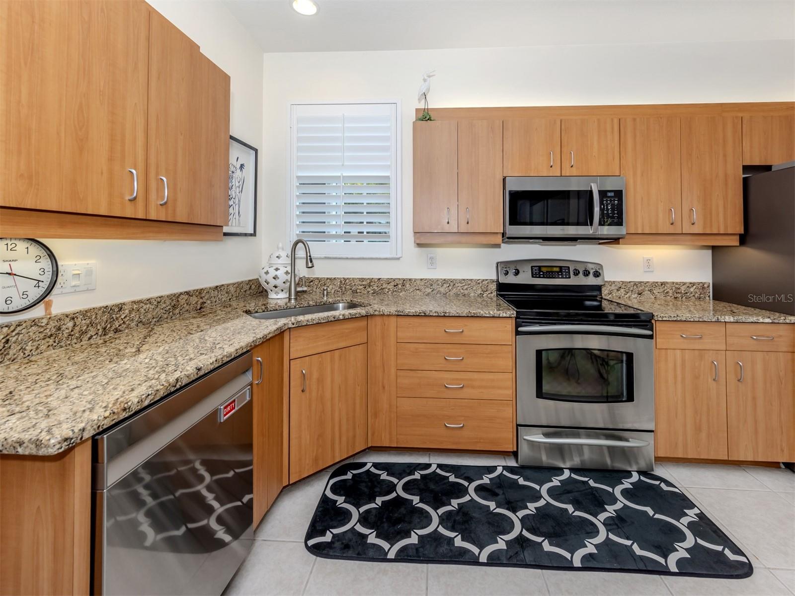 HAMPTON MEWS ST ANDREWS EAST AT PLANTATON - Residential