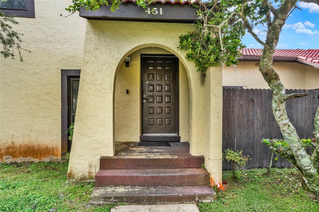 Photo of 451 Hunter Circle, Kissimmee, FL 34758 (MLS # O6342124)