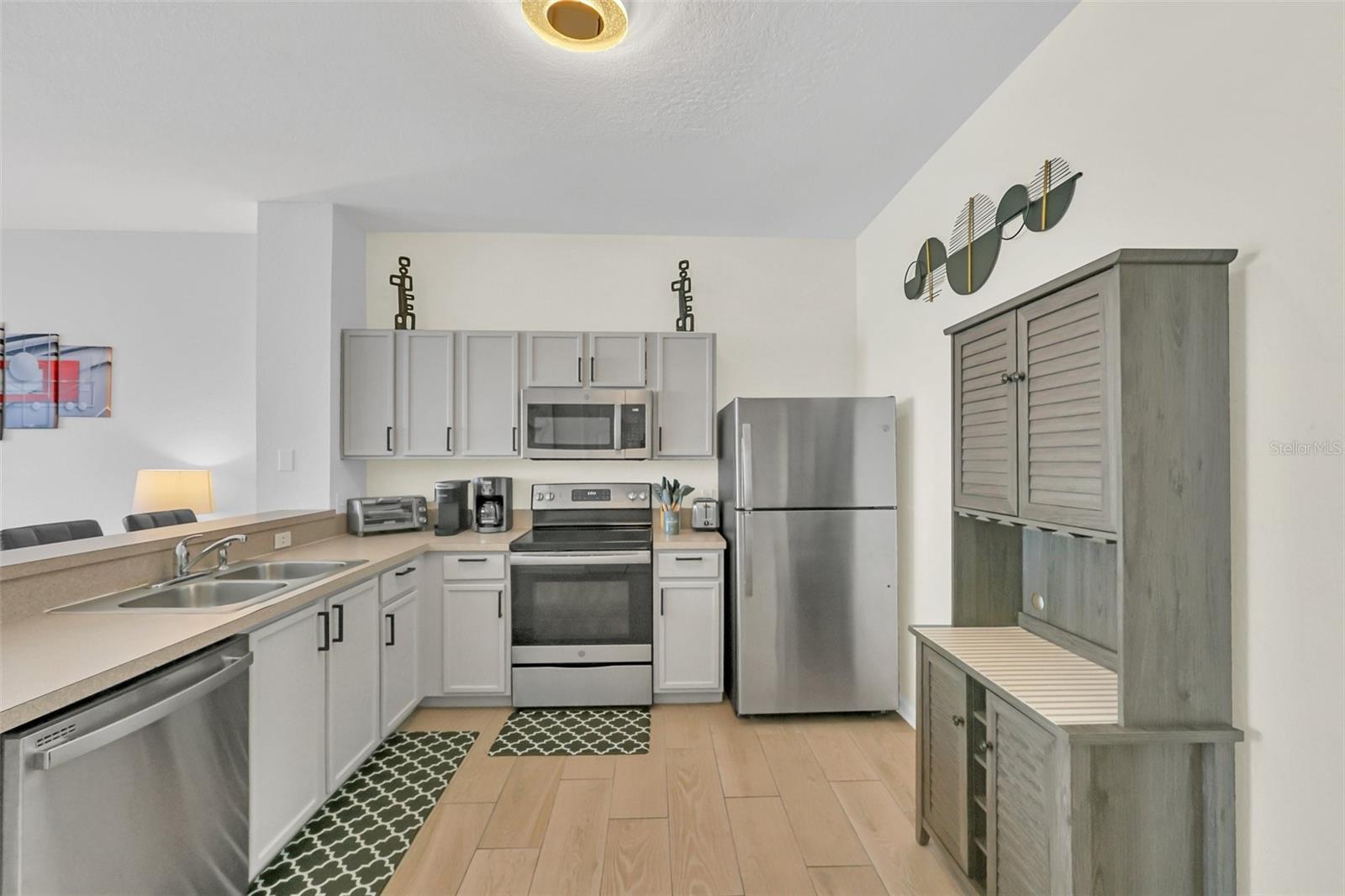 WINDSOR HILLS PH 2 - Residential