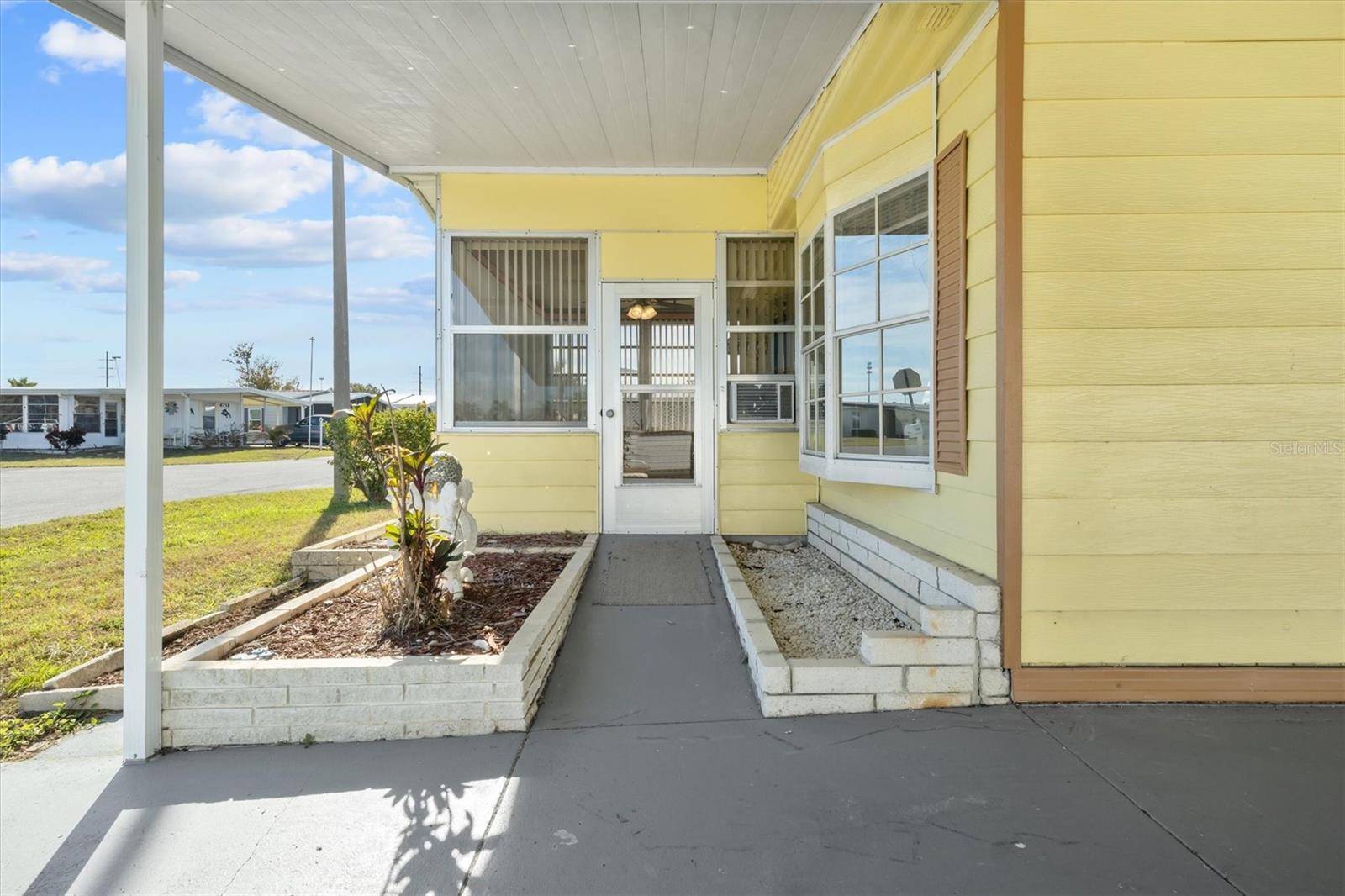 LAKE N GOLF ESTATES - Residential