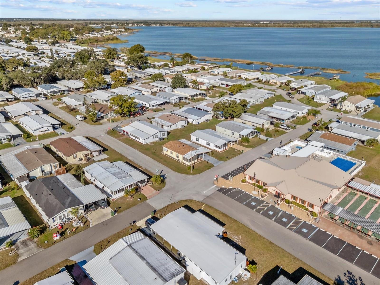 LAKE N GOLF ESTATES - Residential