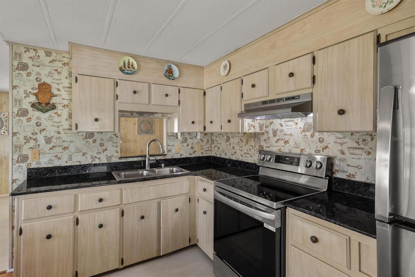 LAKE N GOLF ESTATES - Residential