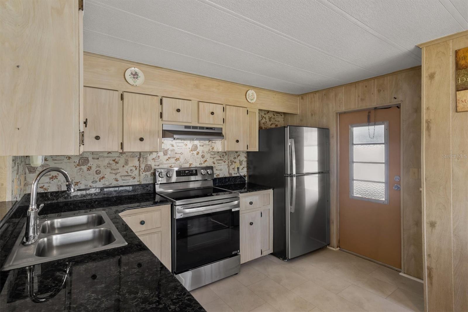 LAKE N GOLF ESTATES - Residential