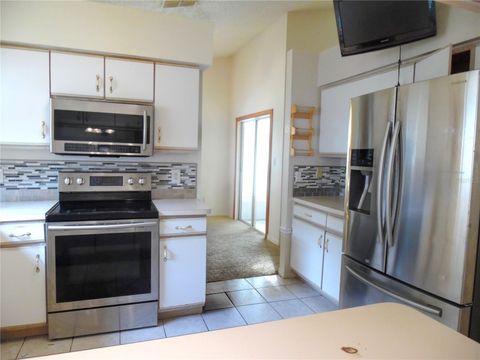 Tiny photo for 24947 Cranes Roost Circle, Leesburg, FL 34748 (MLS # G5112244)
