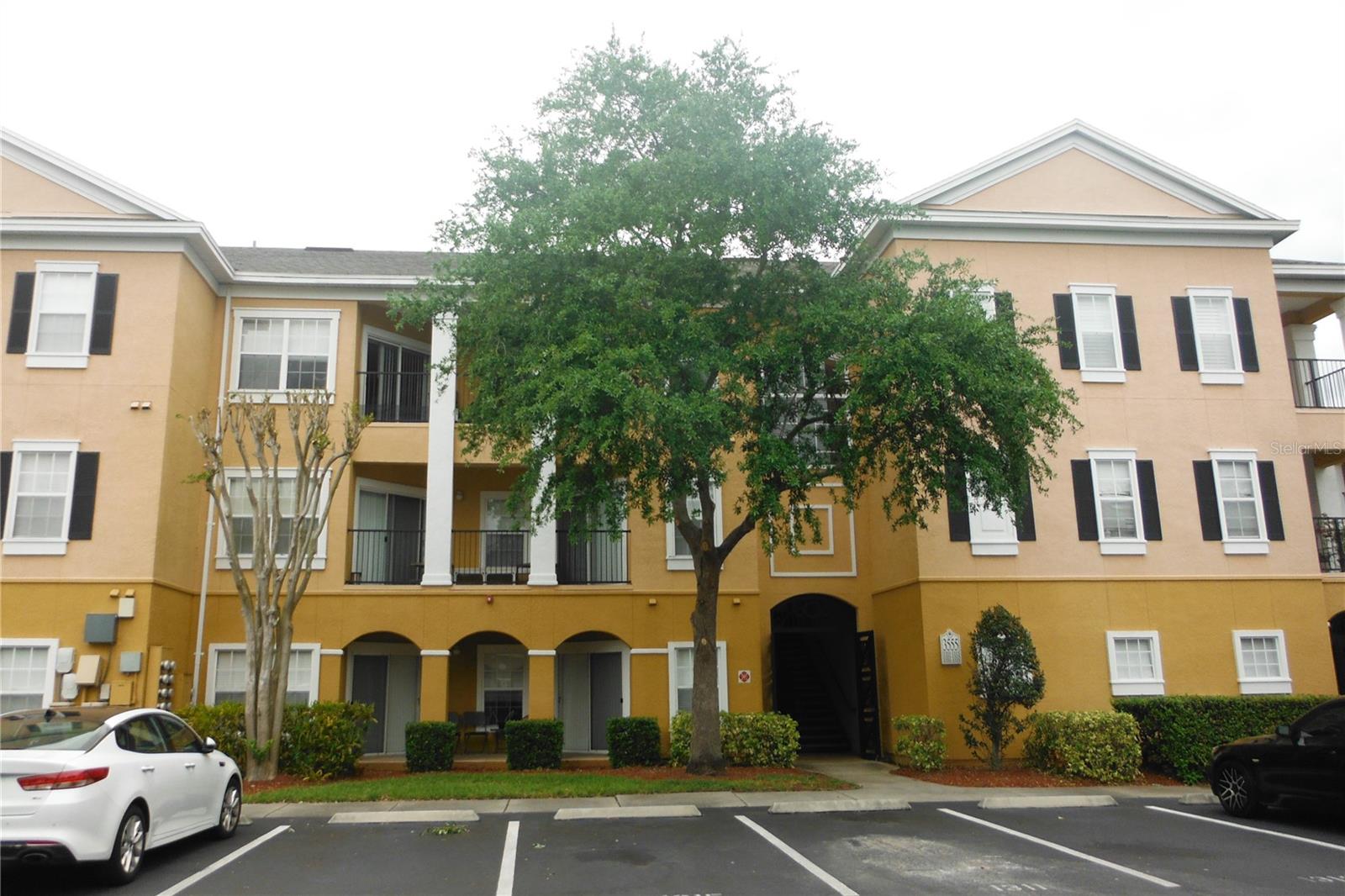 Gorgeous - Completely updated, 3rd floor, 1 level condo 2 bedroom, 2 bath condo in gated community of Mosaic at Millenia! This FULLY updated condo offers NEW Luxury vinyl flooring throughout (NO CARPET) 2 master suites, each bedroom as its own private Fully updated bathroom! Access to the large, covered balcony with 2 access doors. This condo is spacious and bright! Fresh paint throughout. Beautiful Fully updated kitchen with newer wood cabinets and granite countertops. Kitchen also includes all newer matching stainless steel GE Appliances. Updated lighting throughout the condo. Again, all bedrooms have bathrooms attached and large walk in closets. Indoor laundry with newer full-size washer & dryer. Some other features include crown molding, newer ceiling fans, light fixtures, plumbing fixtures, split floorplan, large balcony with view of the Orlando Eye, additional storage room.
On-site facilities include 24 hr. fitness center, sand volleyball, tennis courts, clubhouse with billiards and theatre room. Water/sewage and alarm system included in the rent along with valet trash service. This beautiful gated community is close to major highways for easy commuting as well as near many dining and shopping options. Application fee is $60 per adult with Don Asher. Additional mandatory HOA application to be completed after approval with Don Asher, additional application fee $50 per adult payable to the HOA. No commercial vehicles permitted, 2 vehicle max per unit permitted by HOA. 1 assigned parking spot. Available now, looking for immediate occupancy, this condo will not last long! Text or call me today to schedule a viewing, you won't be disappointed! SORRY NO ANIMALS ACCEPTED BY THE OWNERS.