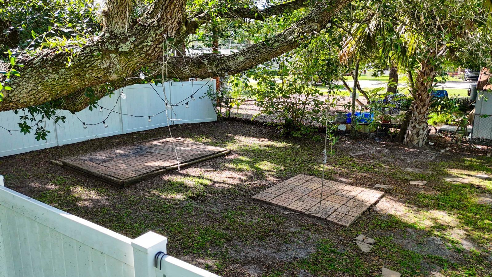 PINE LEVEL - Residential
