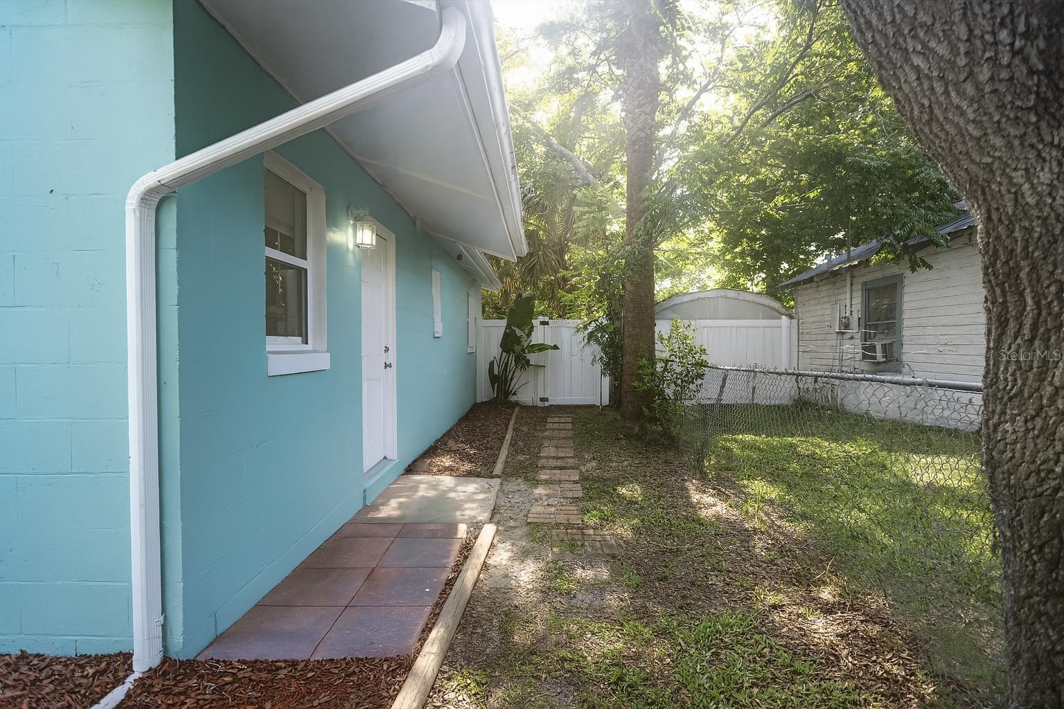 PINE LEVEL - Residential
