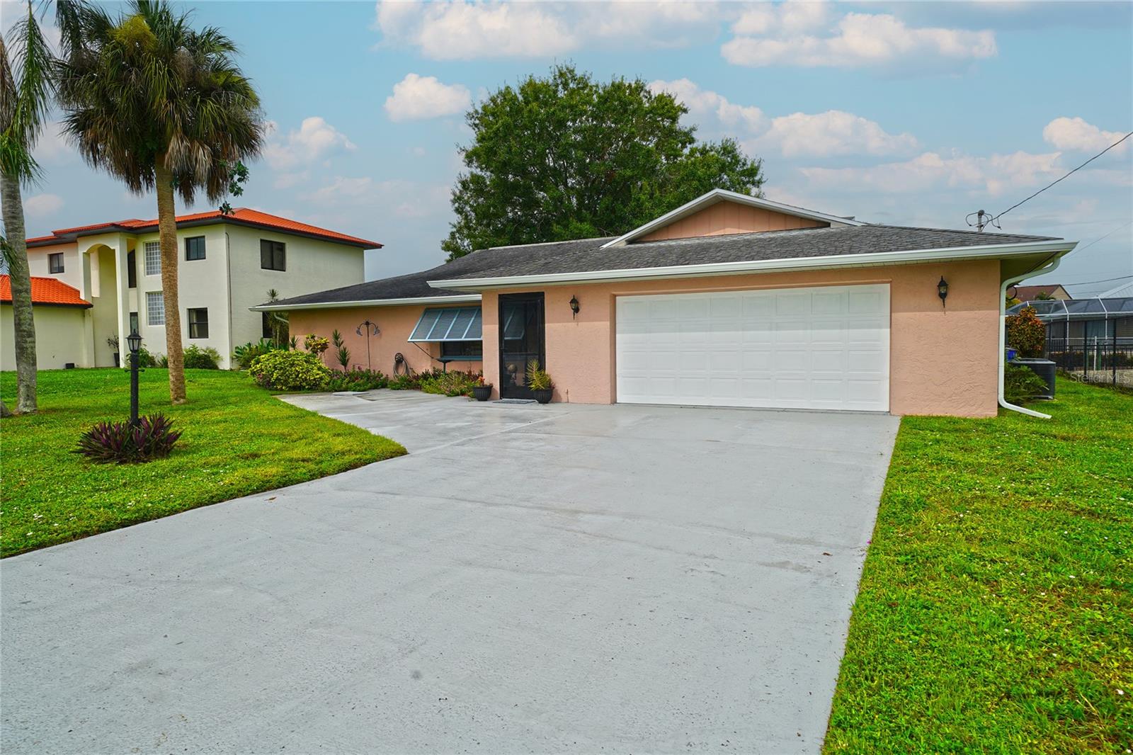 7228 REYMOOR DRIVE