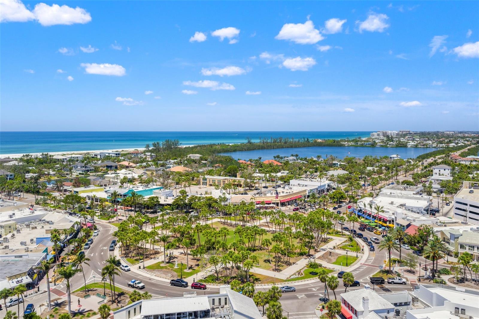 LONGBOAT KEY - Residential