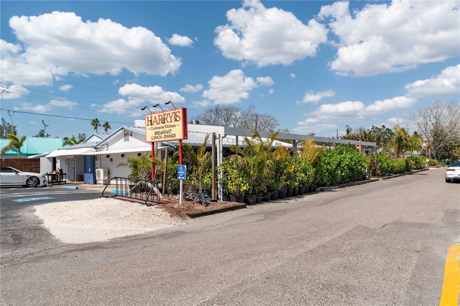 LONGBOAT KEY - Residential