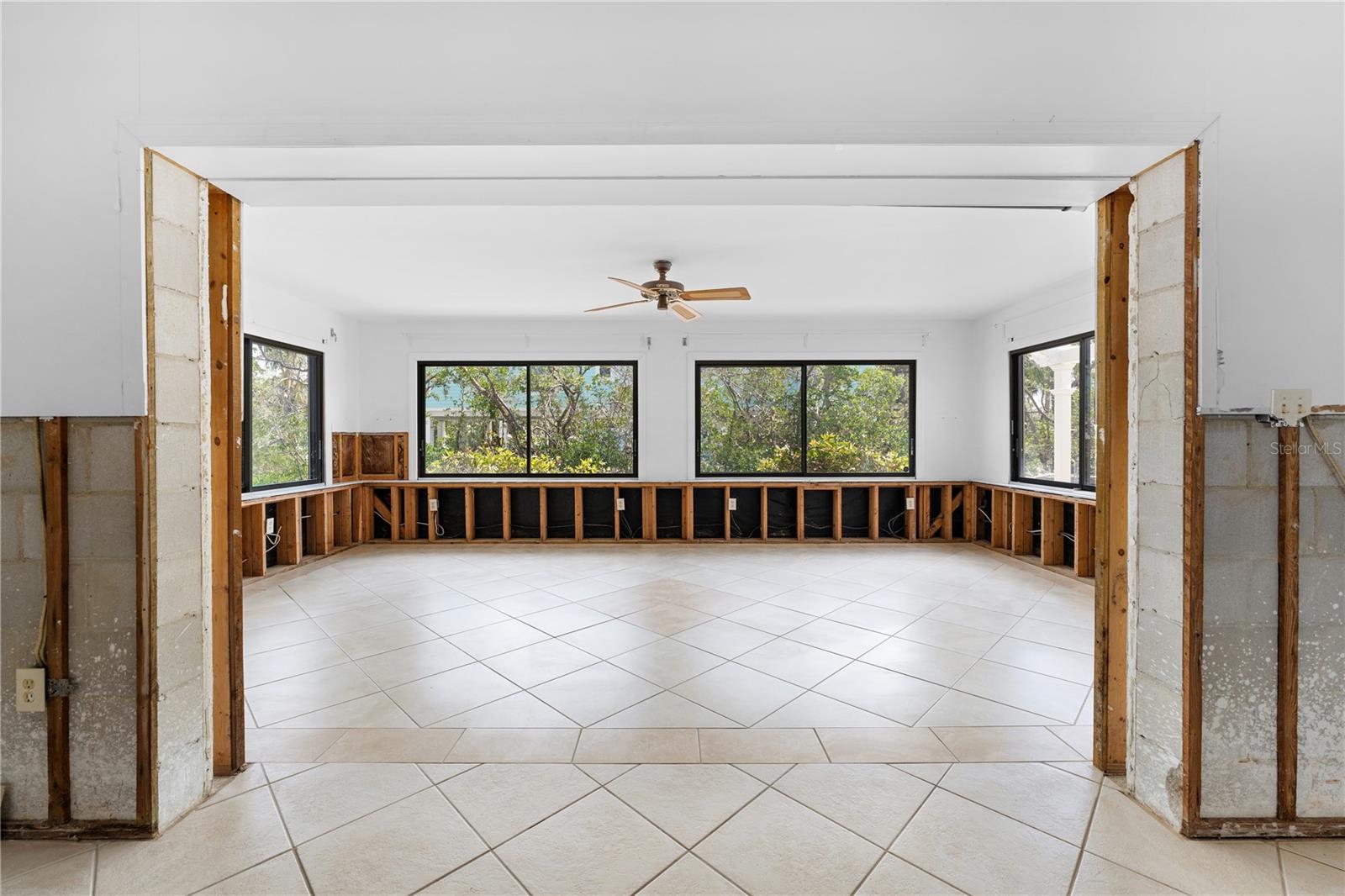 LONGBOAT KEY - Residential