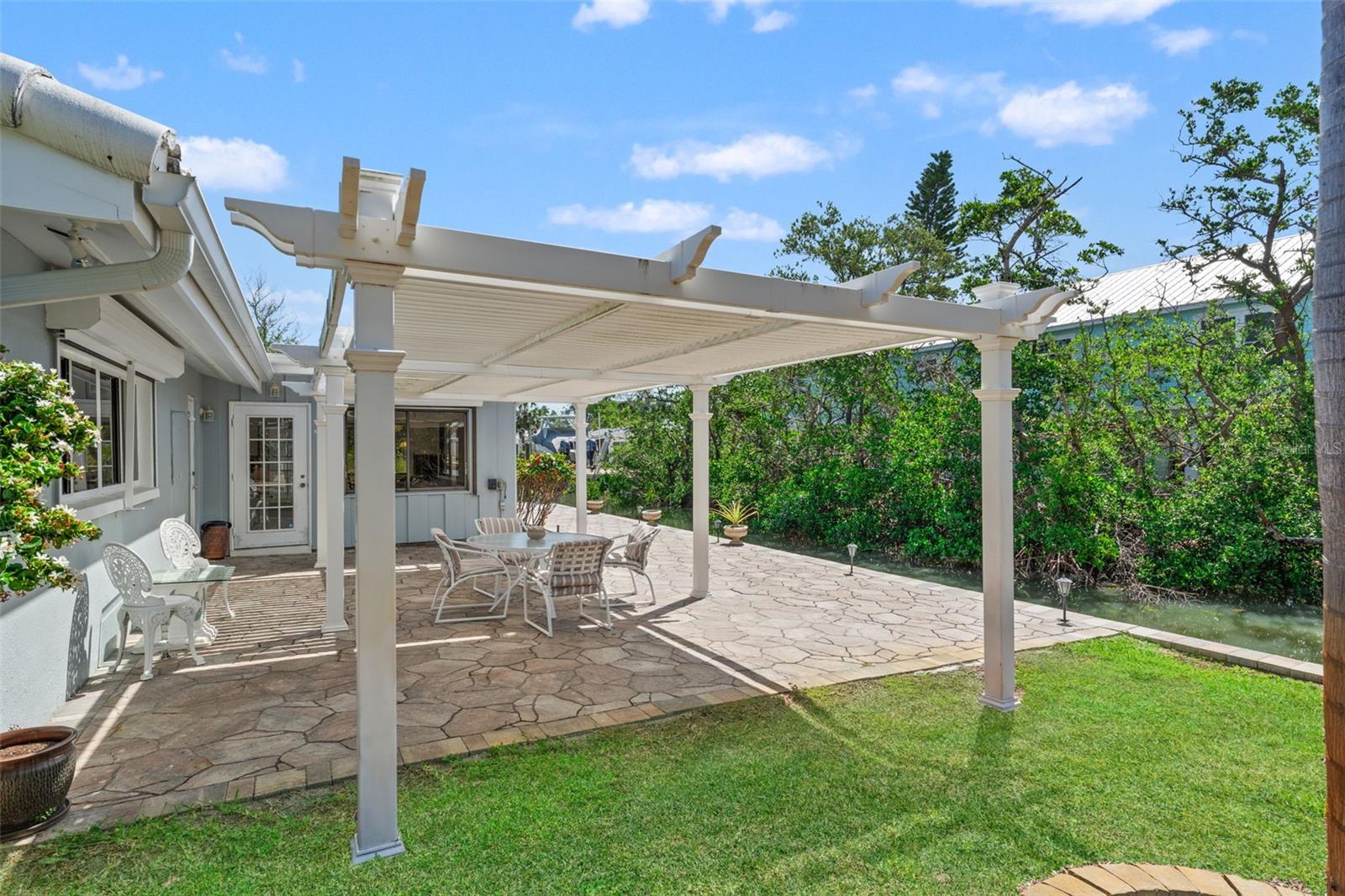 LONGBOAT KEY - Residential