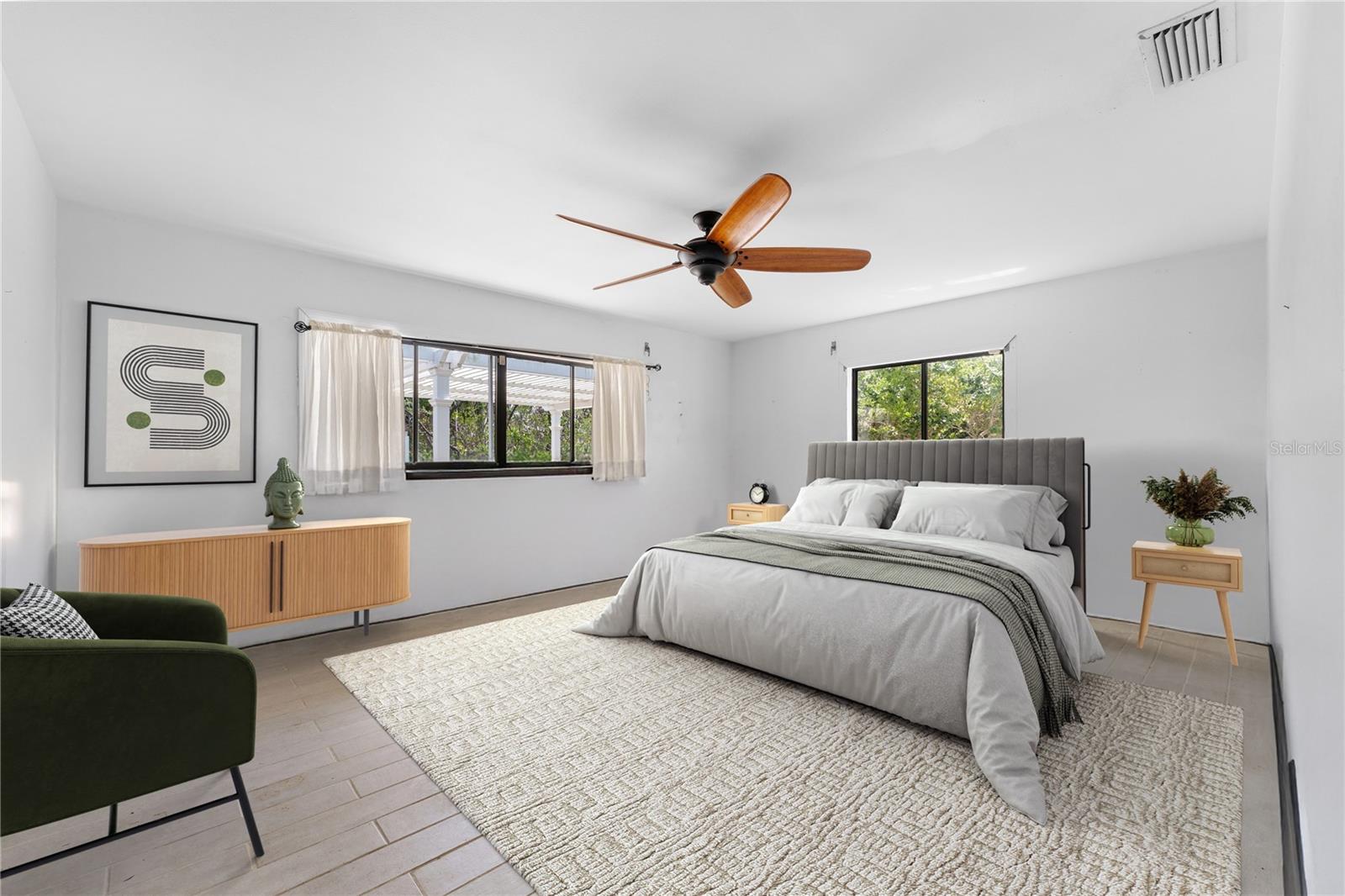 LONGBOAT KEY - Residential