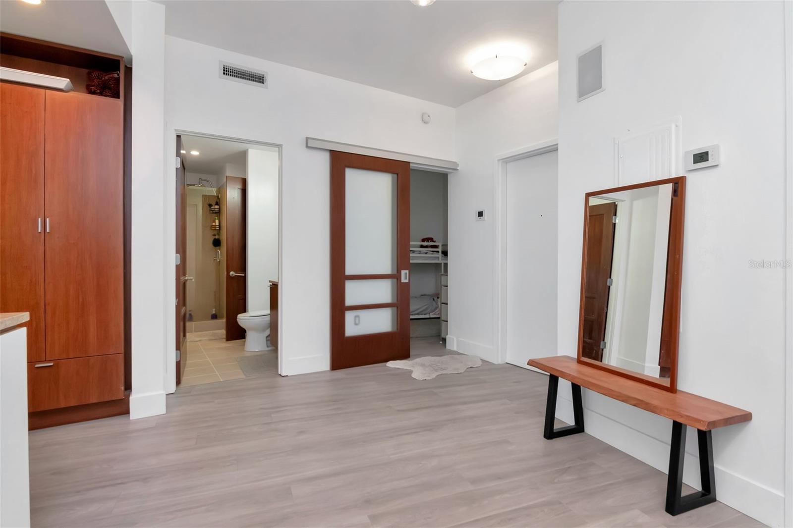111 N 12TH STREET 1707