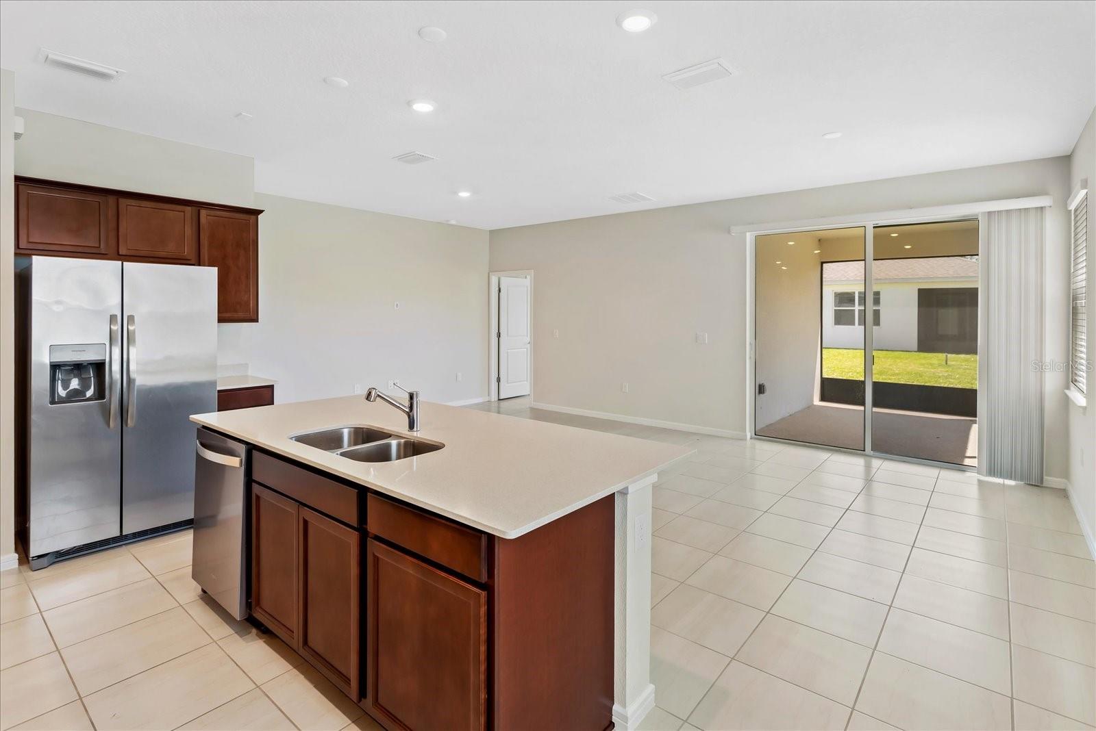 2365 PALM PARK LOOP