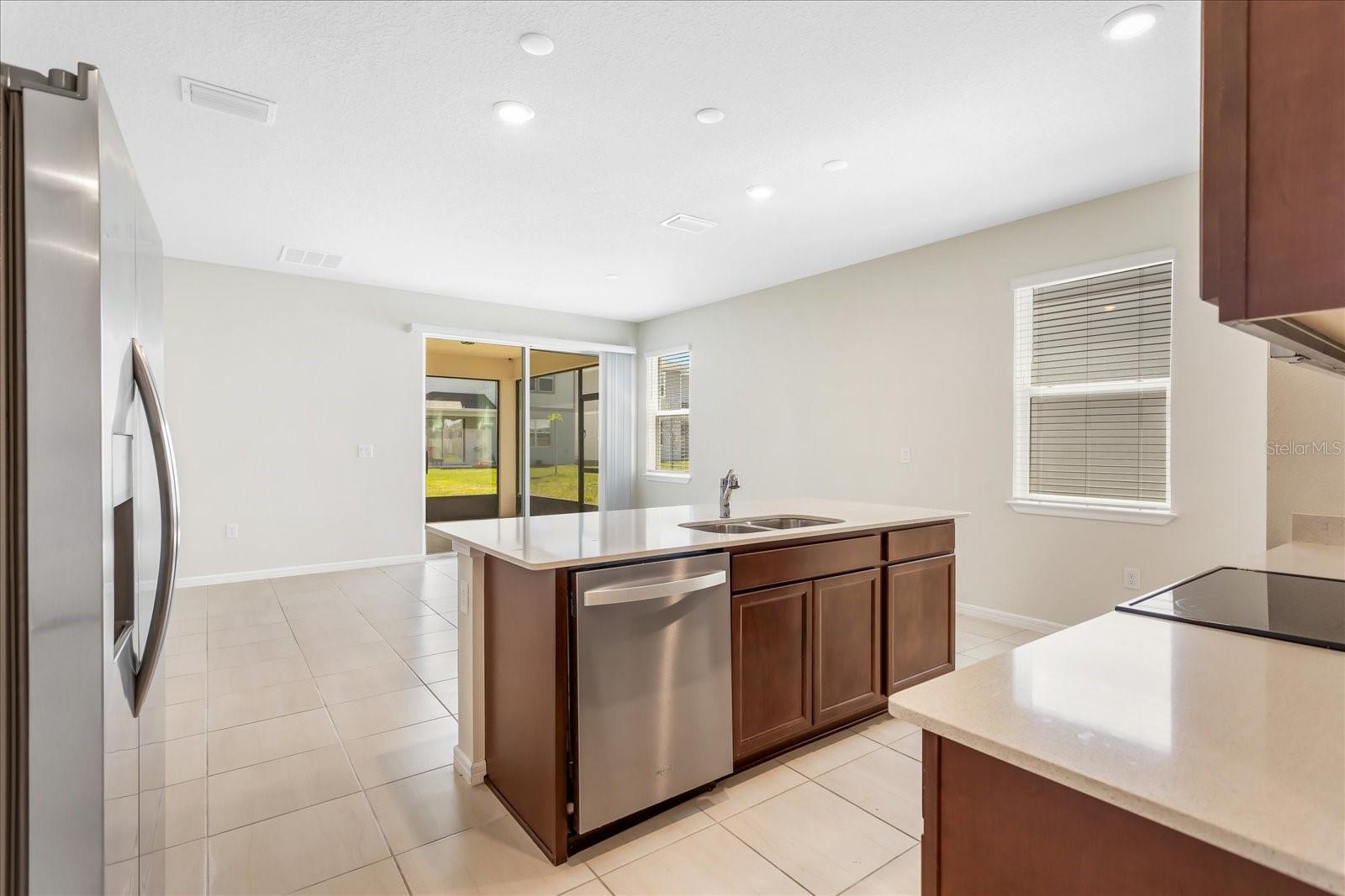 2365 PALM PARK LOOP