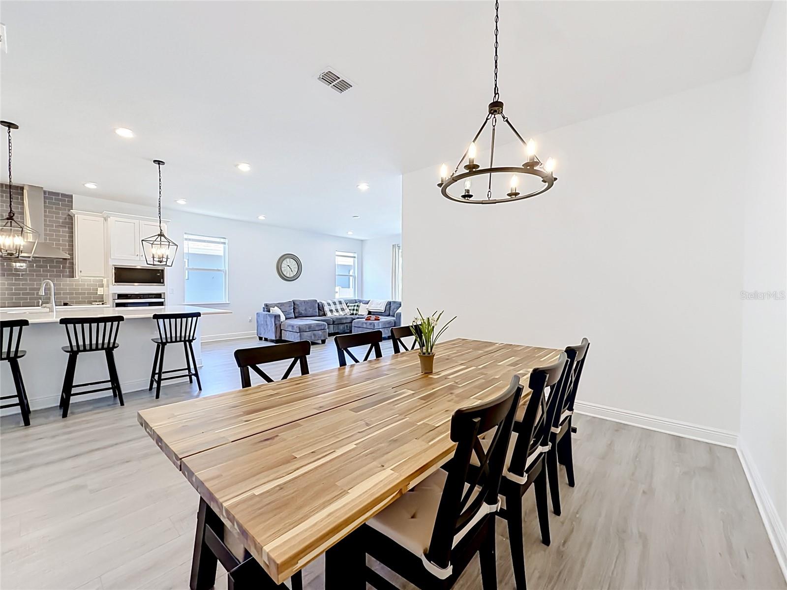 HARTWOOD LNDG - Residential Lease