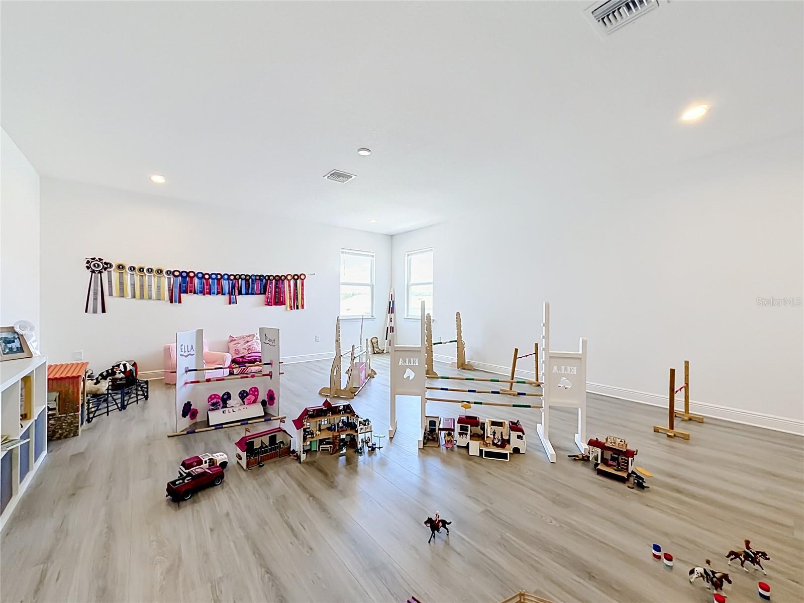 HARTWOOD LNDG - Residential Lease
