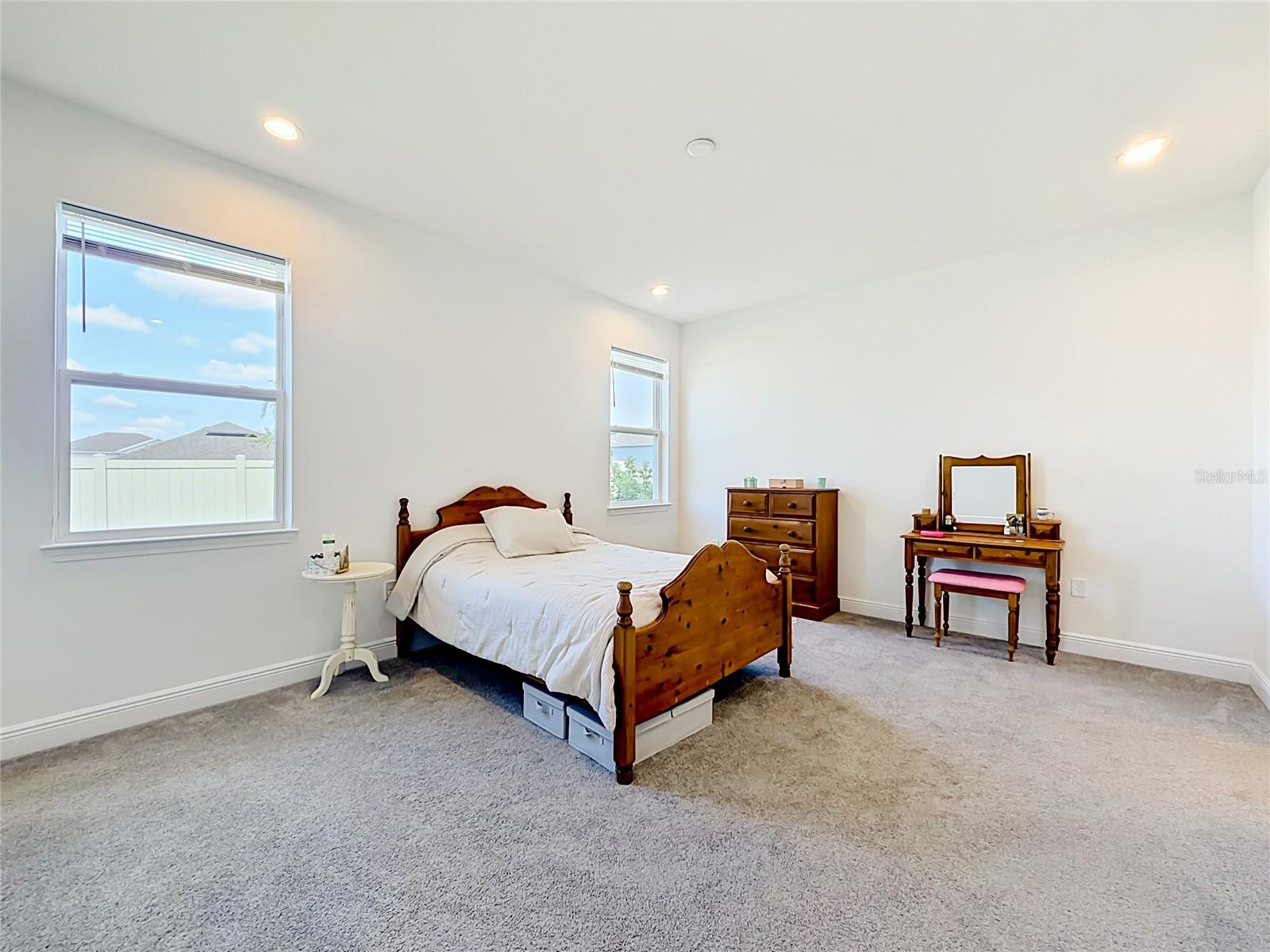 HARTWOOD LNDG - Residential Lease