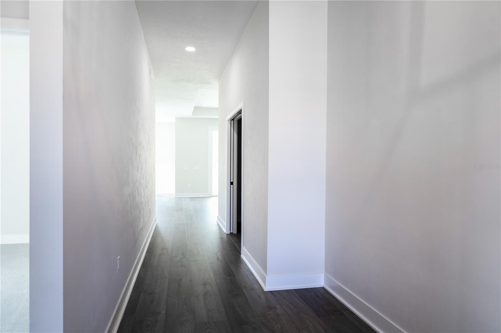 LAUREATE VILLAGE PH 1 UNIT 2 PB 37 PG 86 - Residential