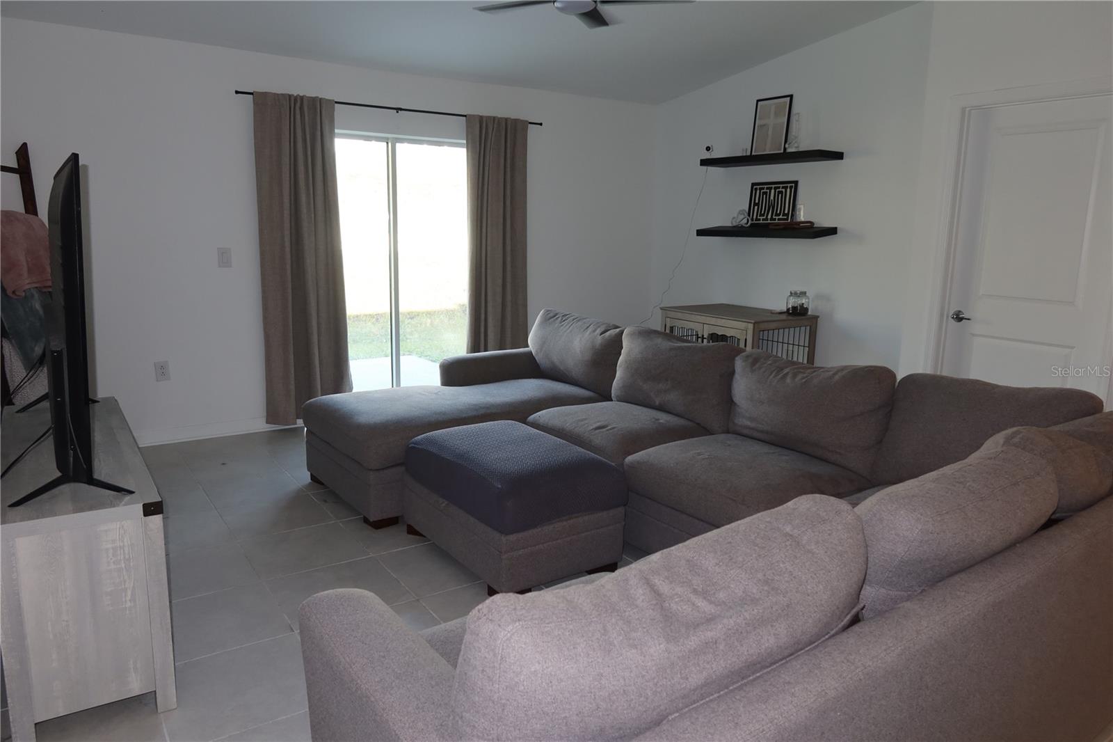 TRINITY LAKES 50 - Residential