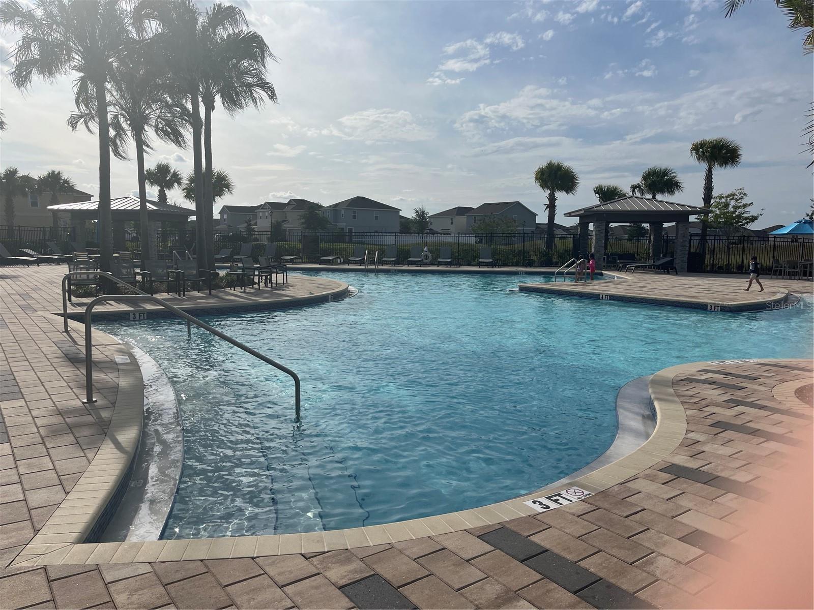 TRINITY LAKES 50 - Residential