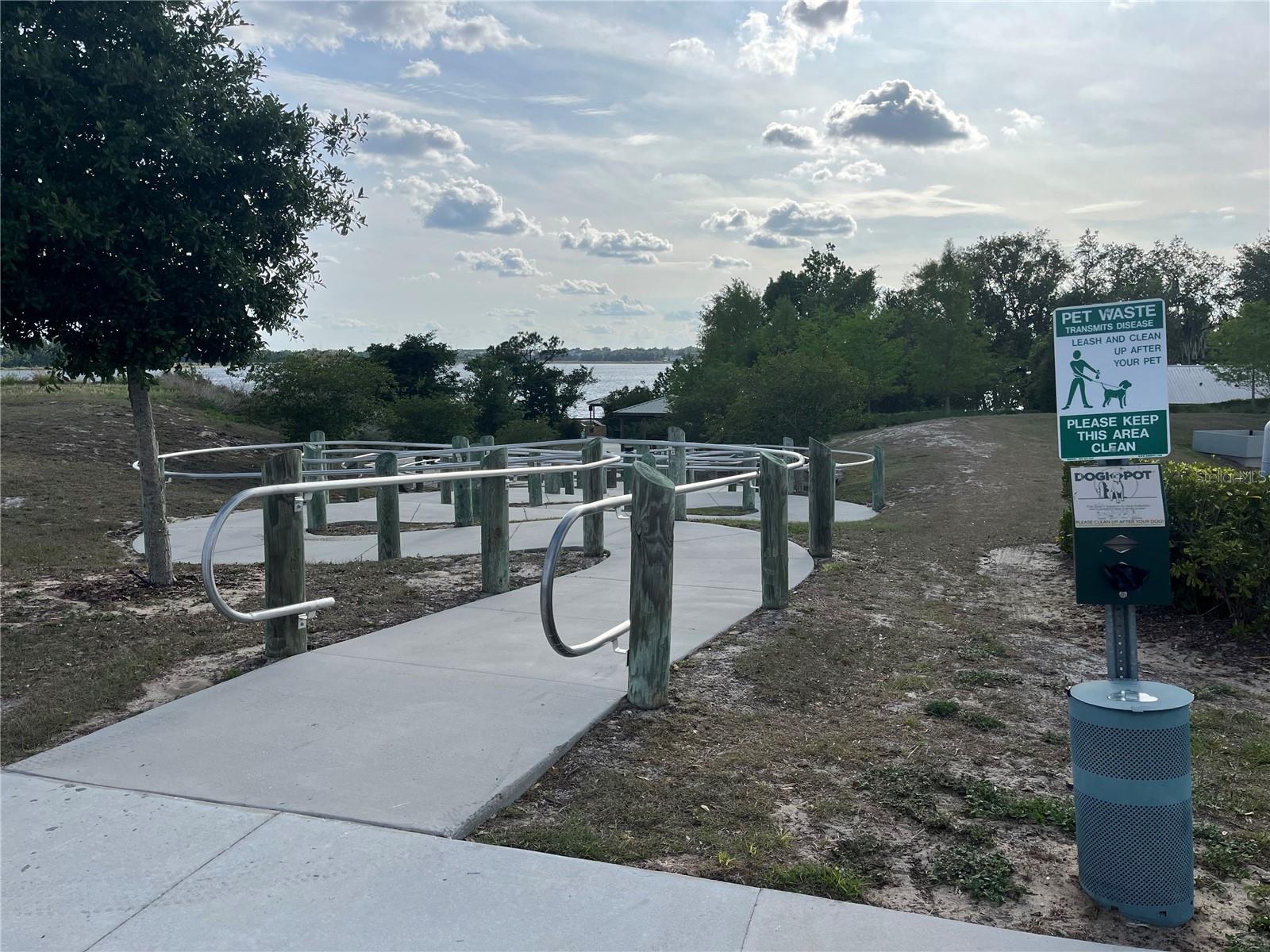 TRINITY LAKES 50 - Residential