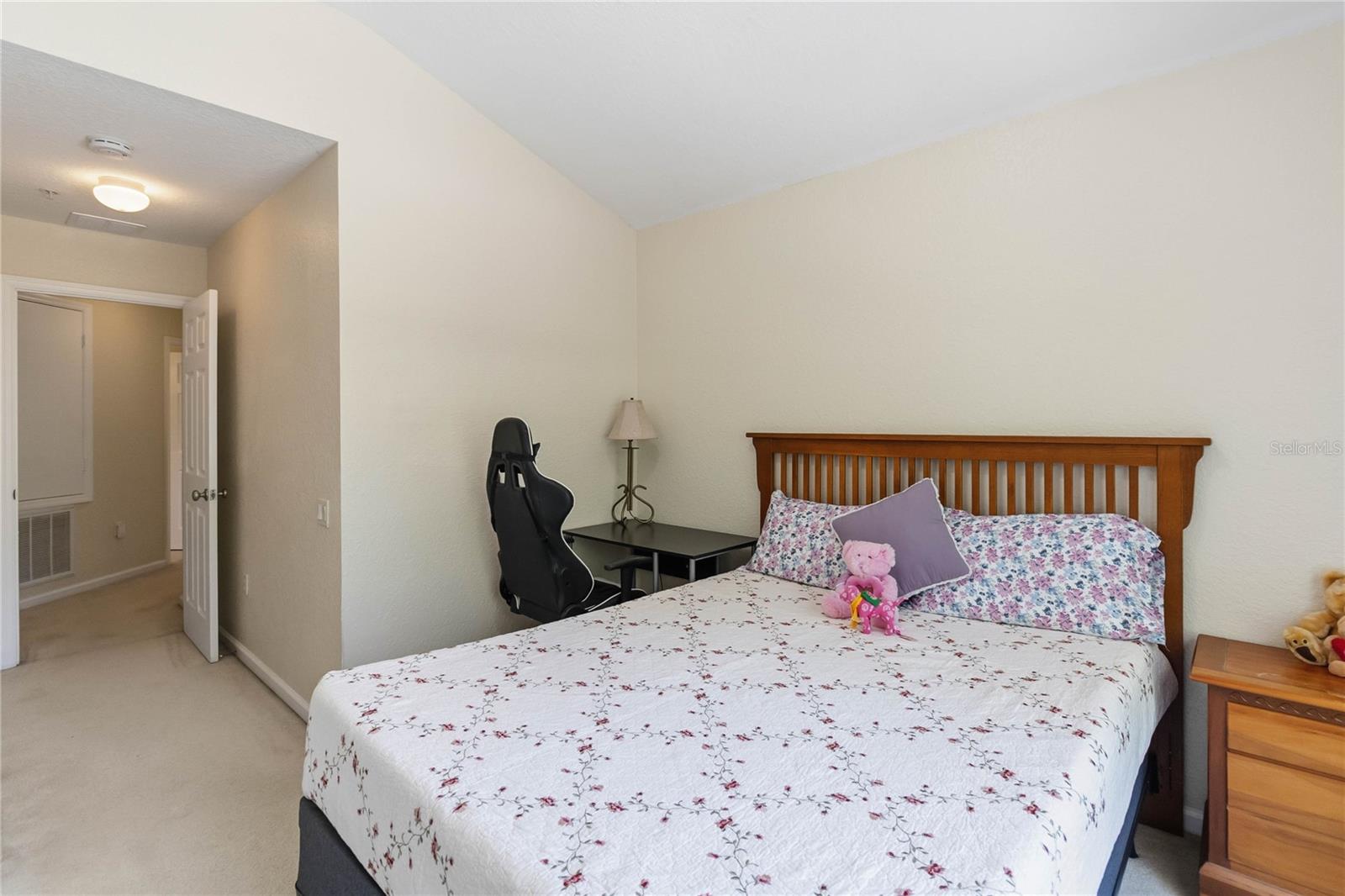 STONEBRIDGE LAKES CONDO PH 17 - Residential