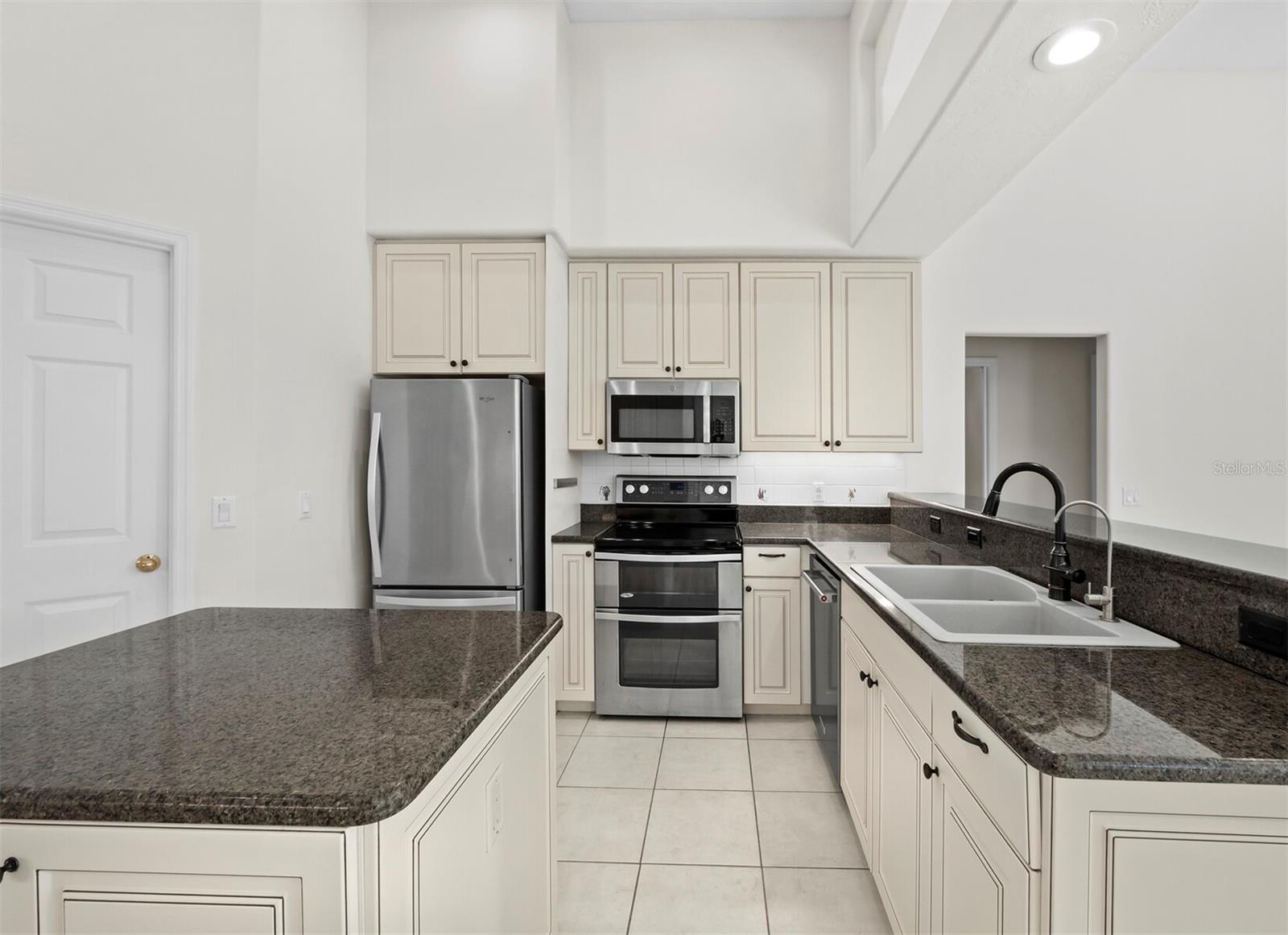 SERENOA PH 2 - Residential