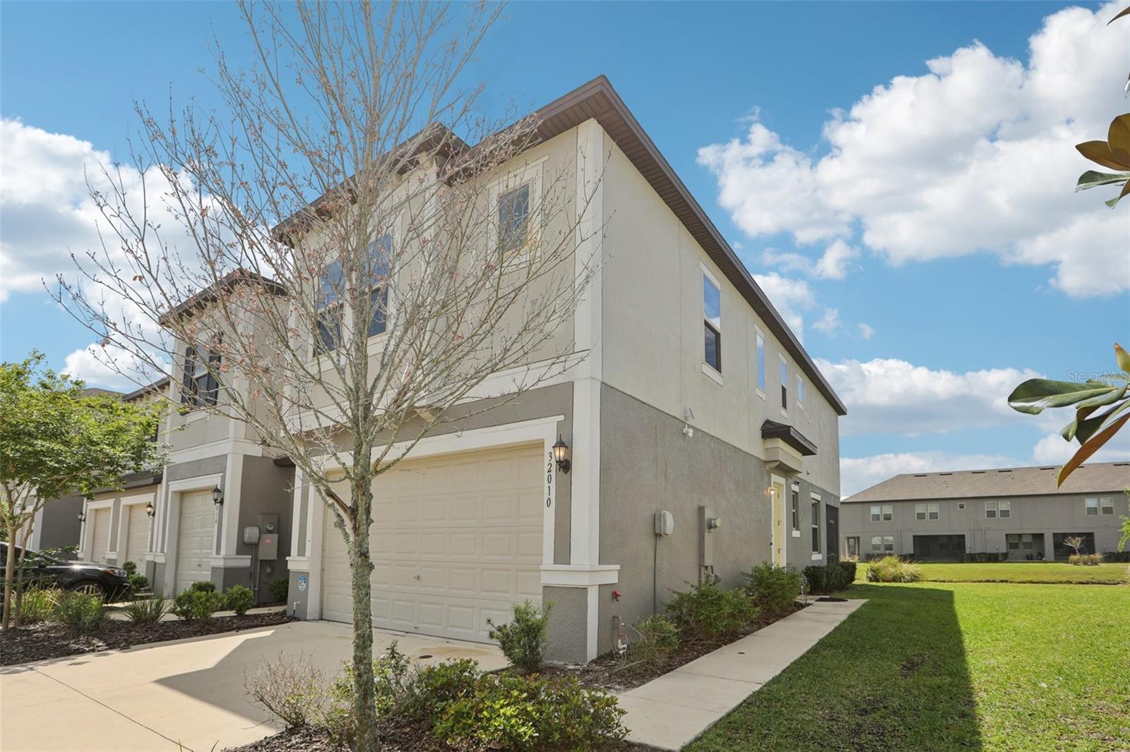 EPPERSON NORTH TWNHMS PH 4 - Residential