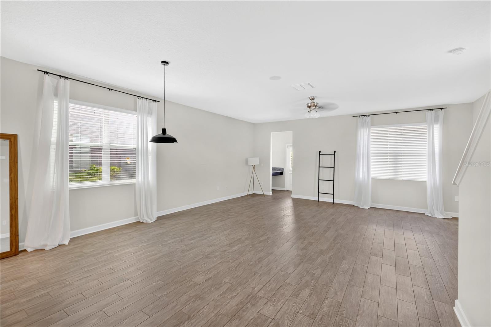 STOREY PARK PH 2 - Residential