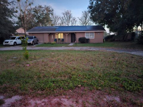 A home in DELTONA