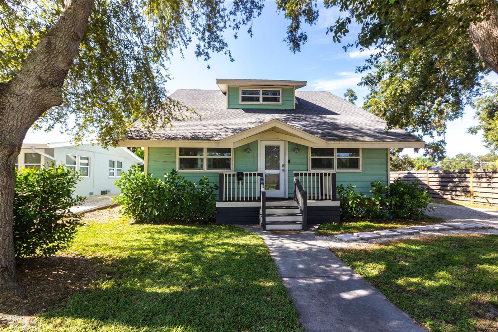 1213 5TH STREET W