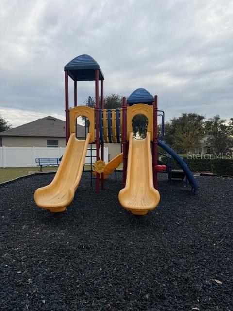 TRADDS LANDING LT 01 PB 51 PG 08-20 ORB 248 - Residential