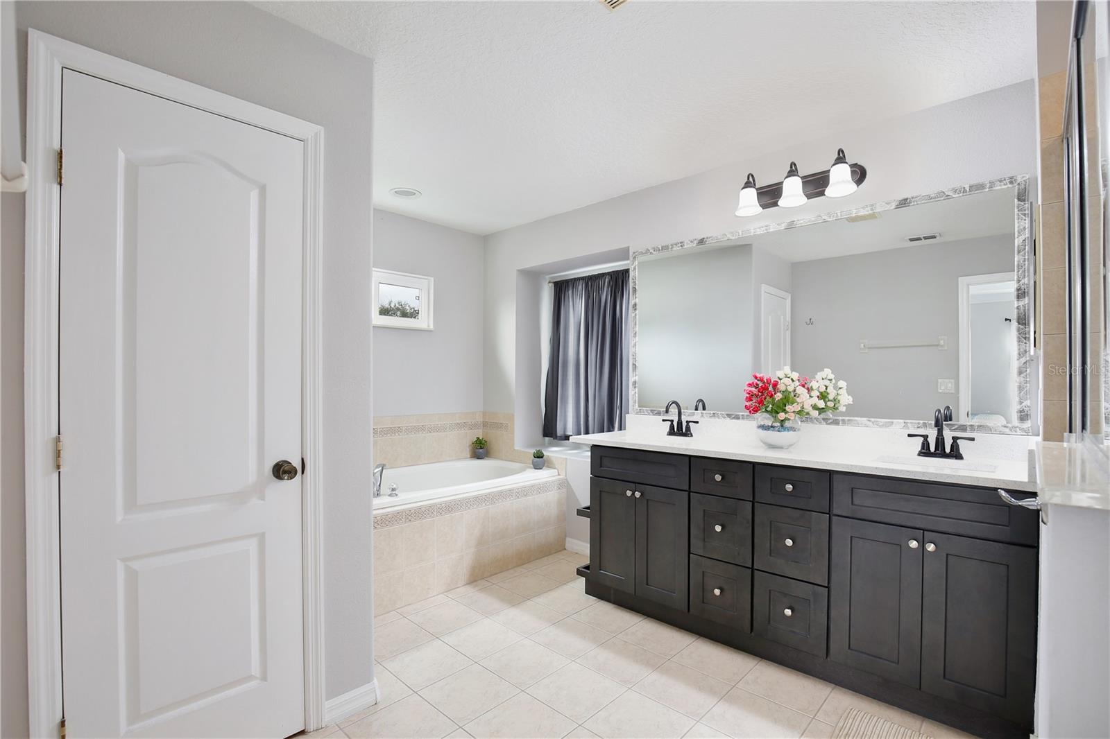 TRADDS LANDING LT 01 PB 51 PG 08-20 ORB 248 - Residential