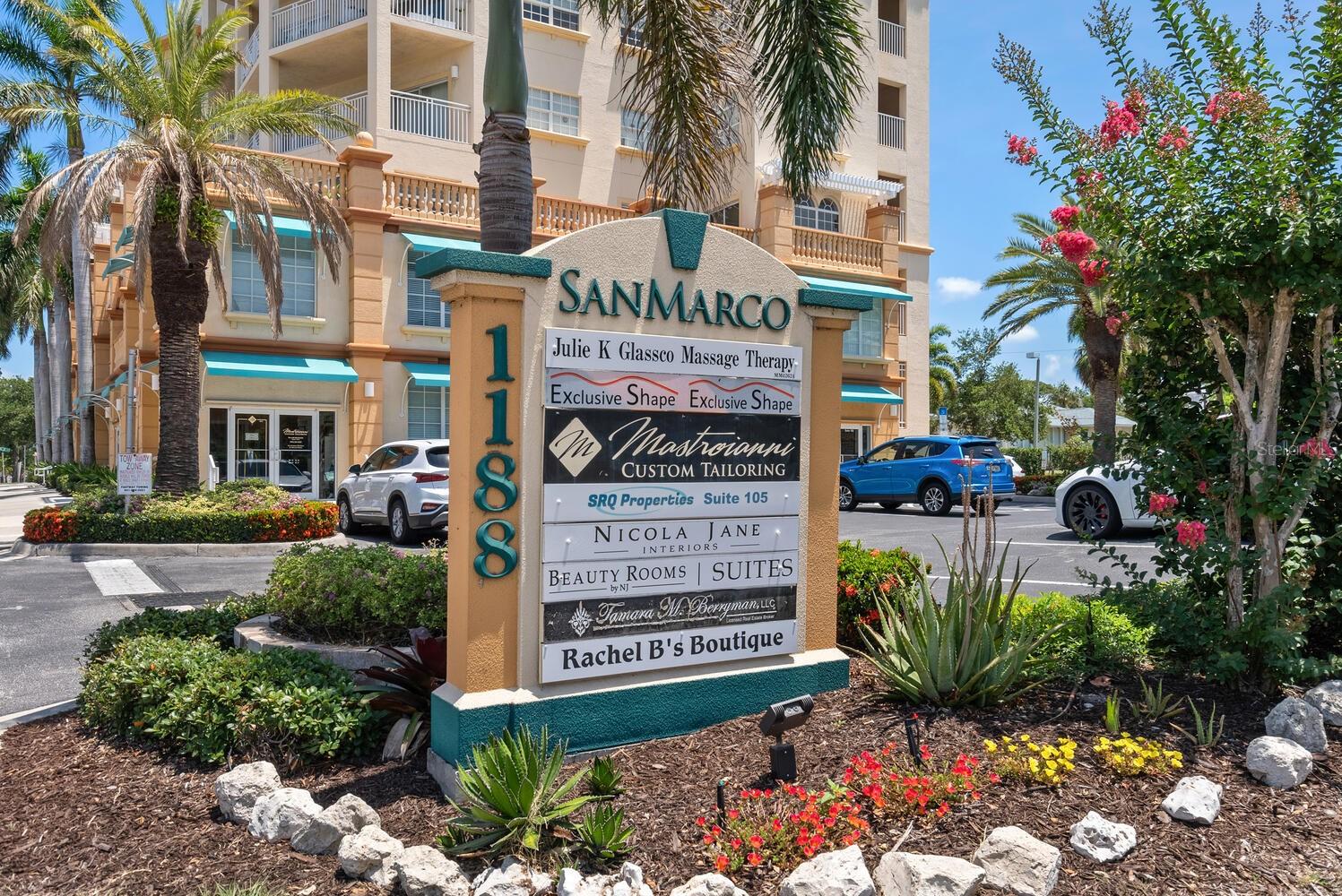 1188 N TAMIAMI TRAIL 401