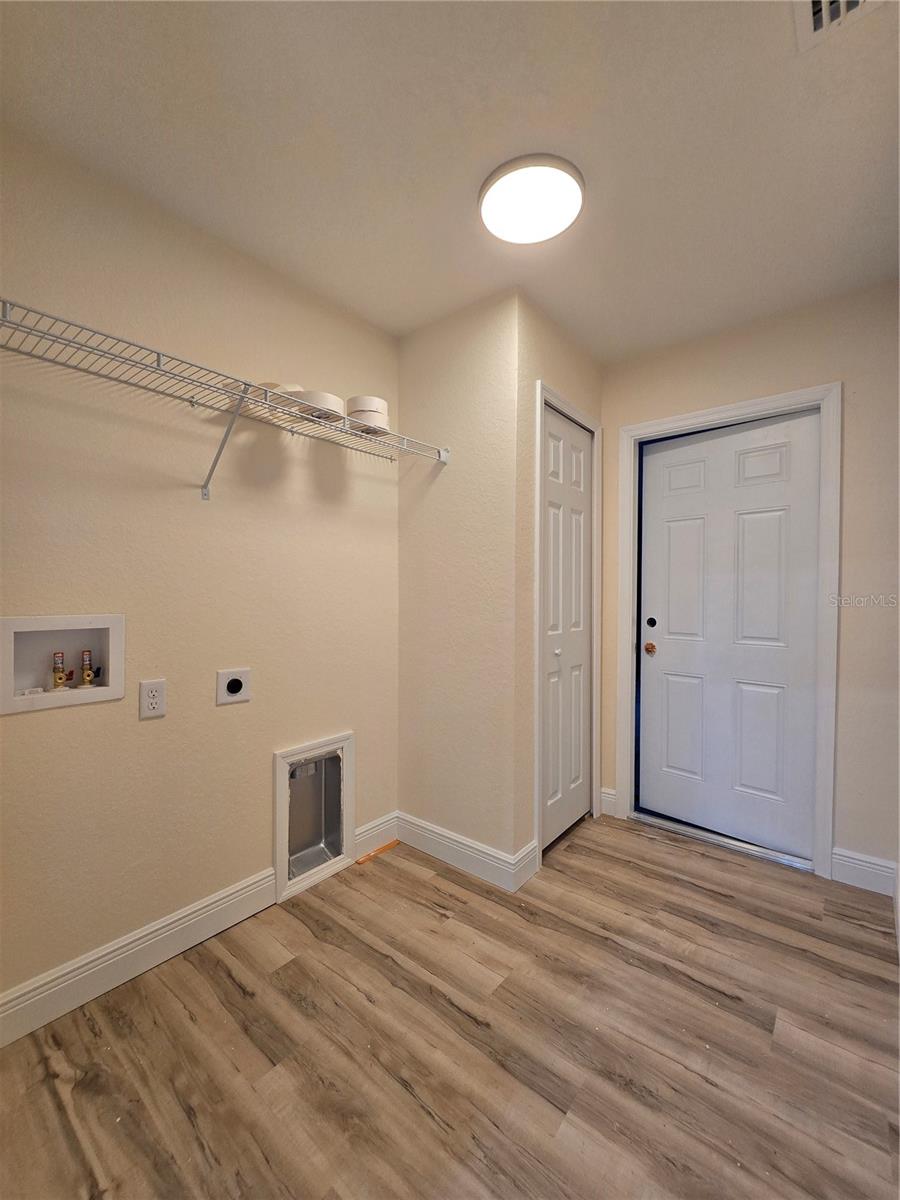 SILVER SPGS SHORES UN #51 - Residential