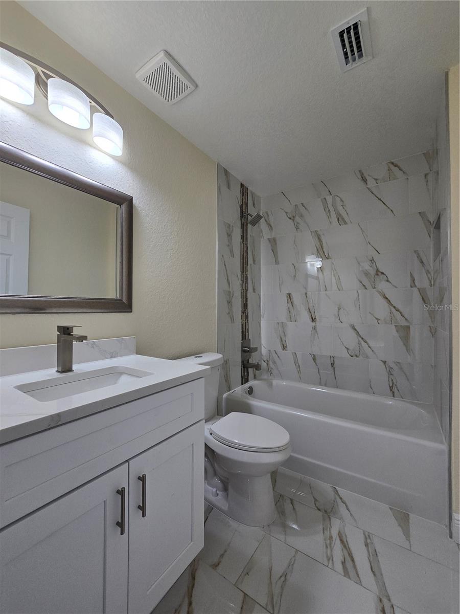 SILVER SPGS SHORES UN #51 - Residential