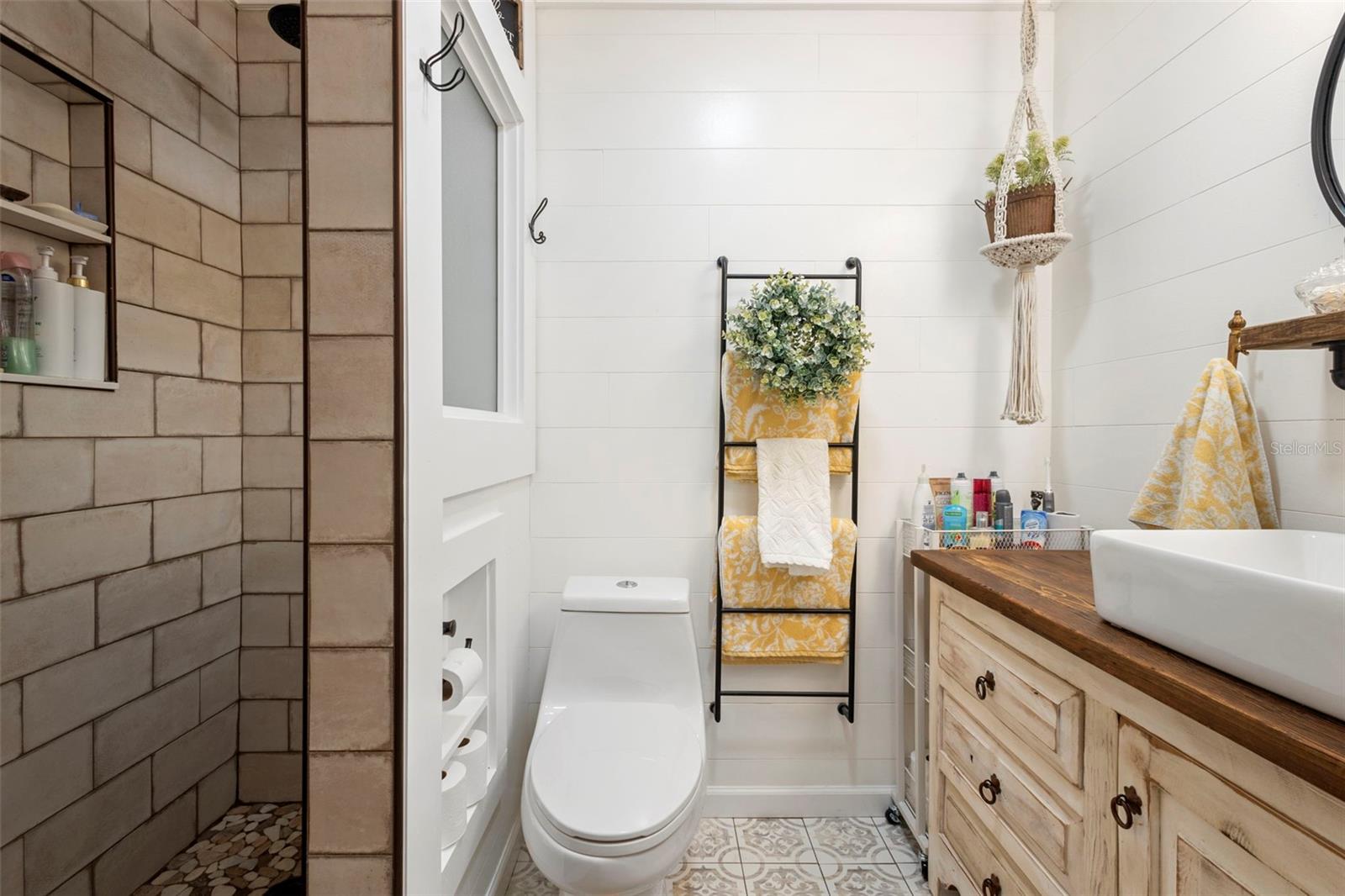 FAIRWAY VILLAGE CONDO - Residential