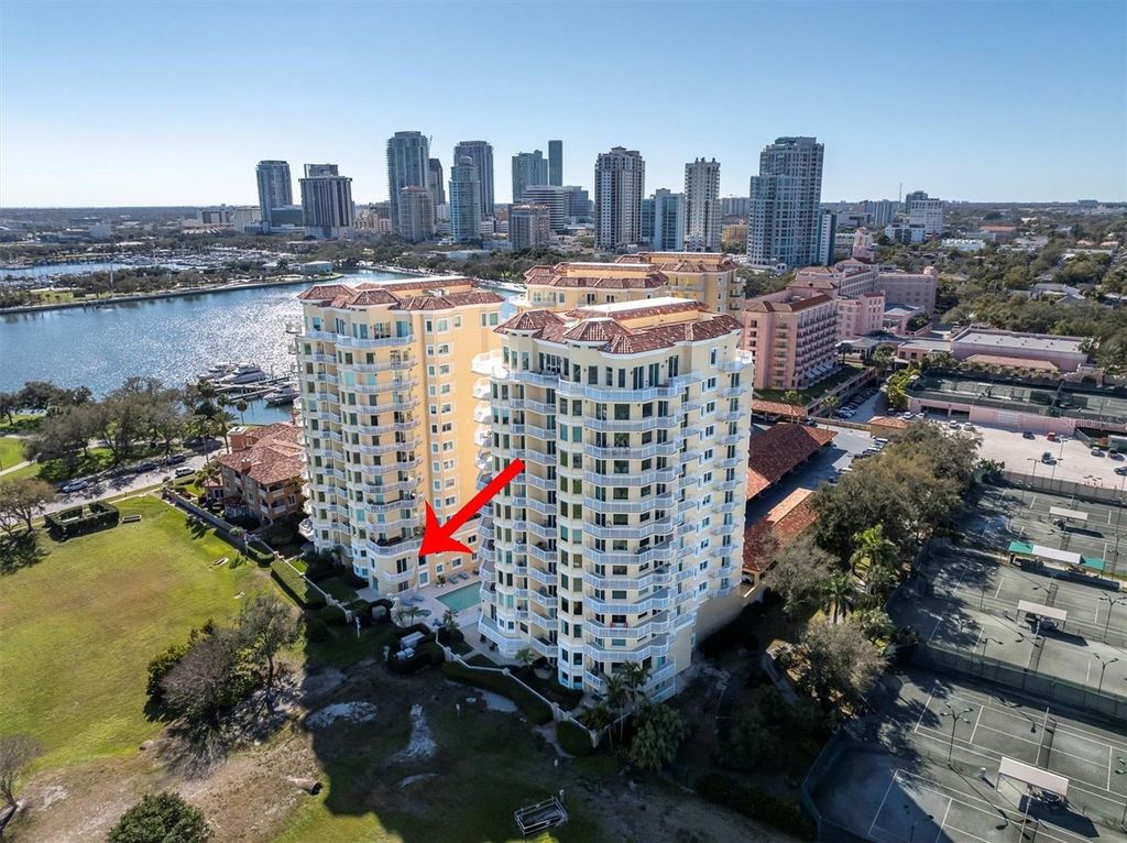 Photo of 555 5th Avenue NE #273, St Petersburg, FL 33701 (MLS # TB8473198)