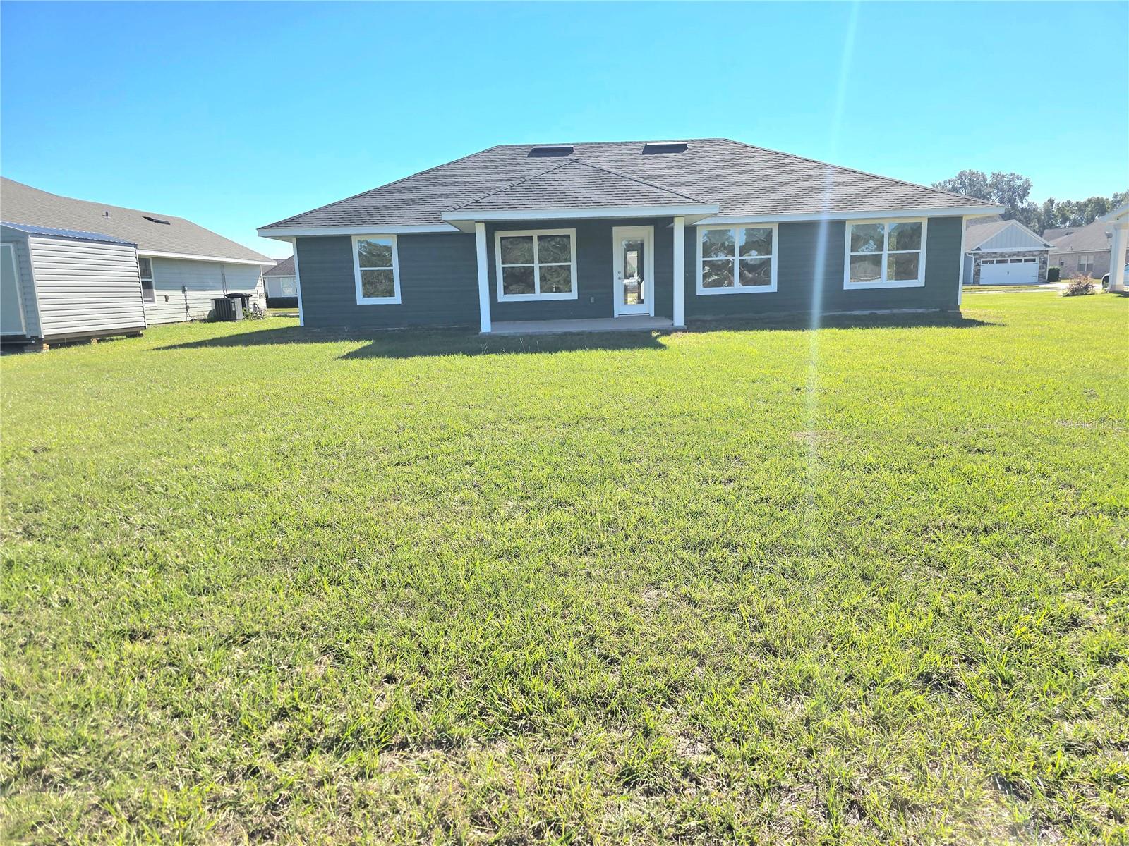 PRESERVE/LAUREL LAKE - Residential