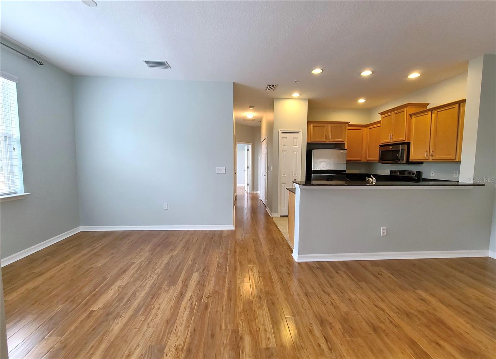 STONEHAVEN PH 4, 5, 6, 7 & 25 - Residential Lease