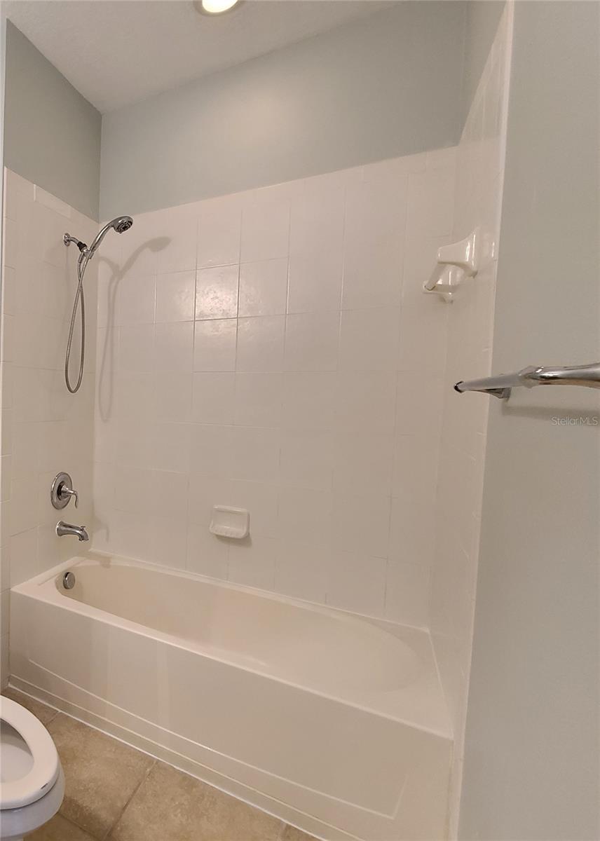 STONEHAVEN PH 4, 5, 6, 7 & 25 - Residential Lease