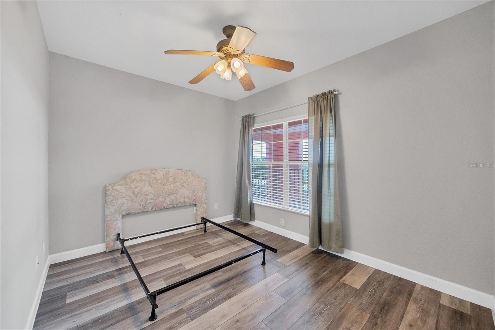LAKE VIEW CONDO/HERITAGE LAKE PARK - Residential