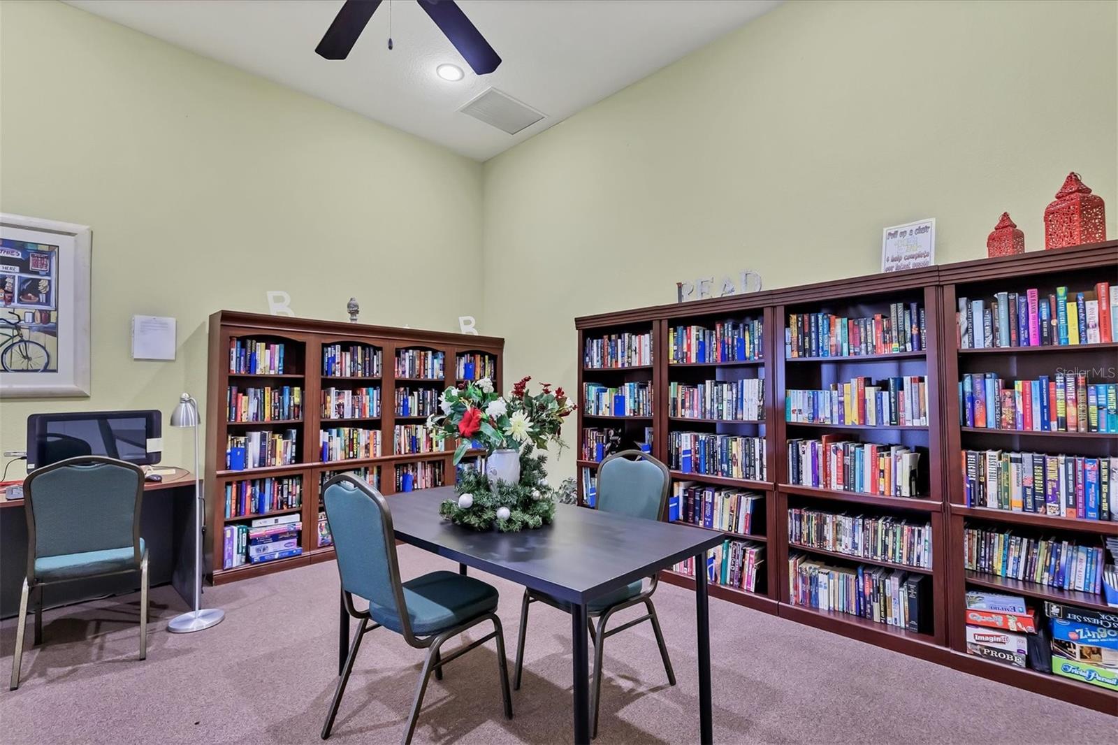 LAKE VIEW CONDO/HERITAGE LAKE PARK - Residential