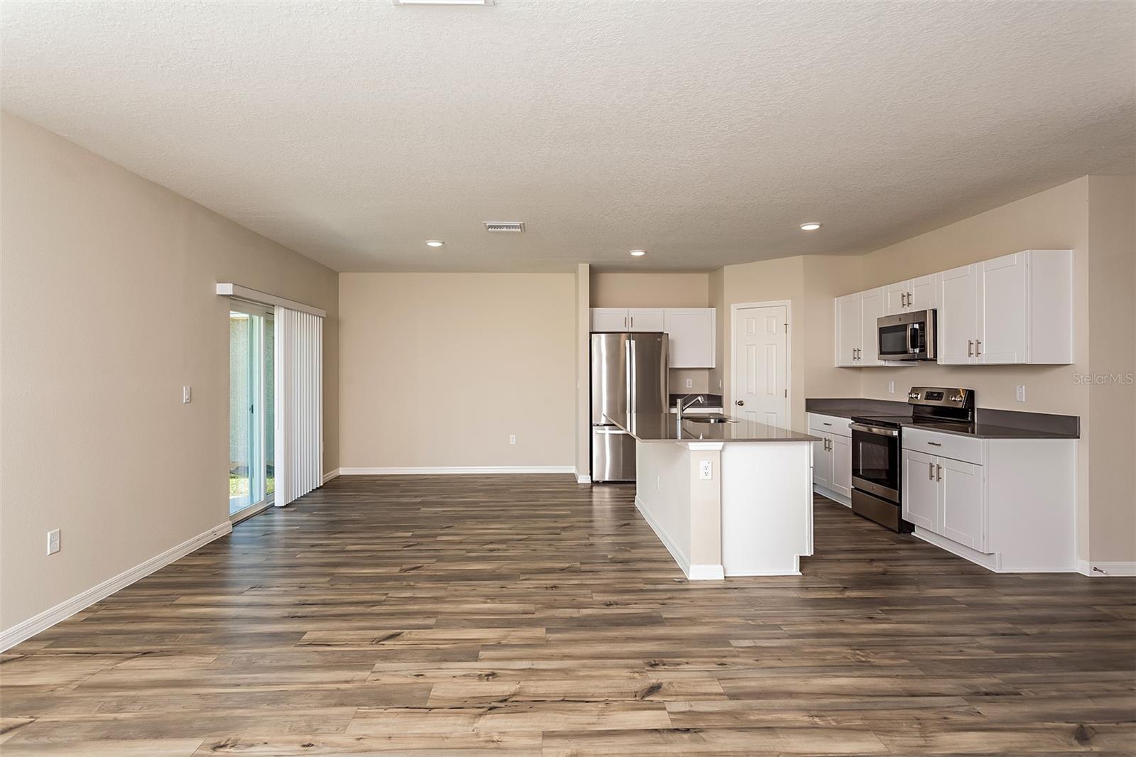 TWO RIVERS - Residential